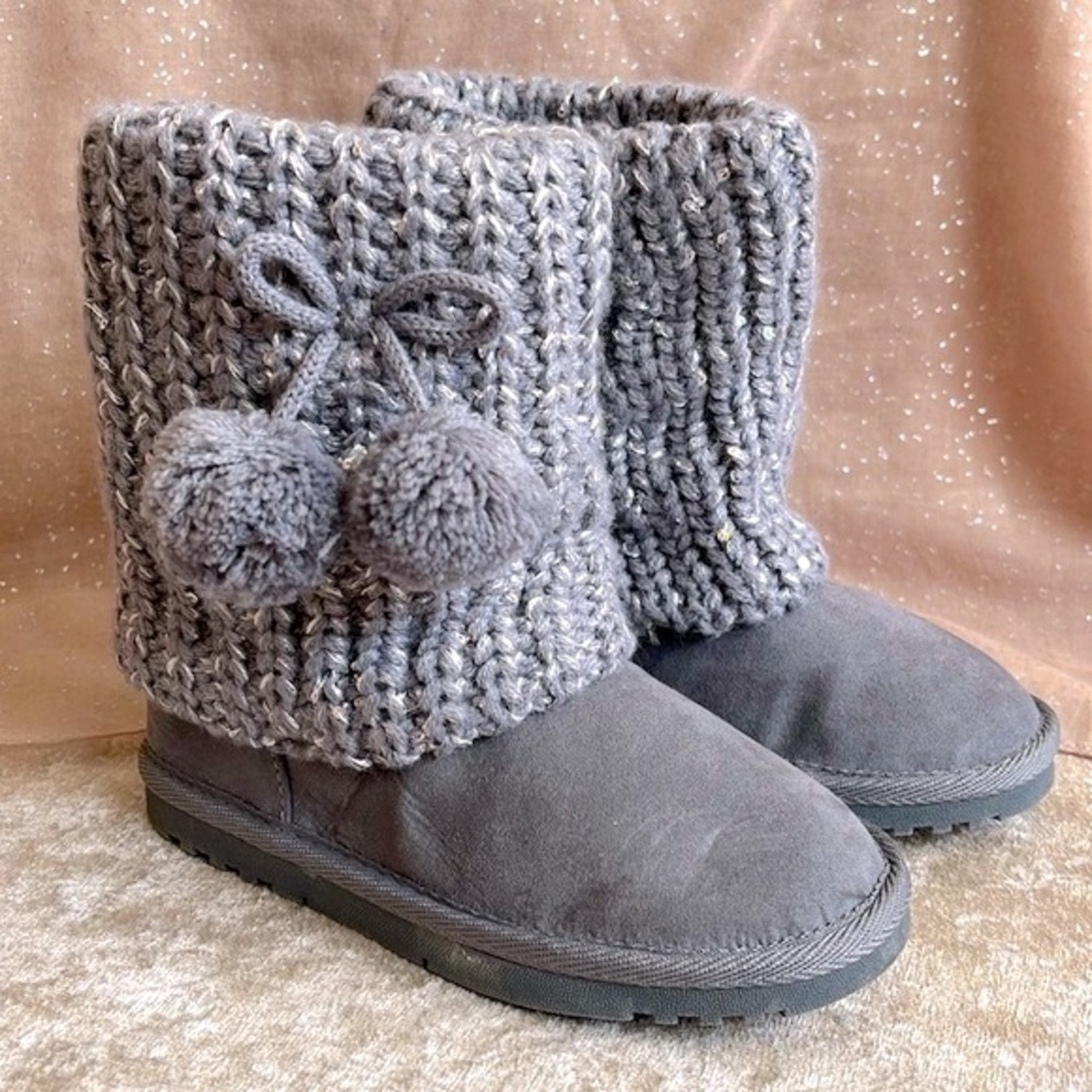 Brand New Jumping Beans Gray Boots Sweater Knit Pom Pom Bows Sequin Zip Up Flat